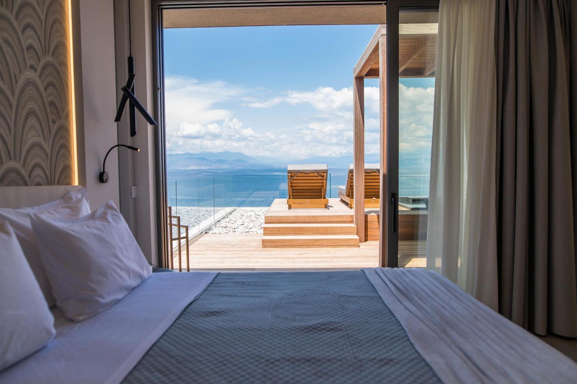 Alissachni Seaside Hotel 데르베니 외부 사진